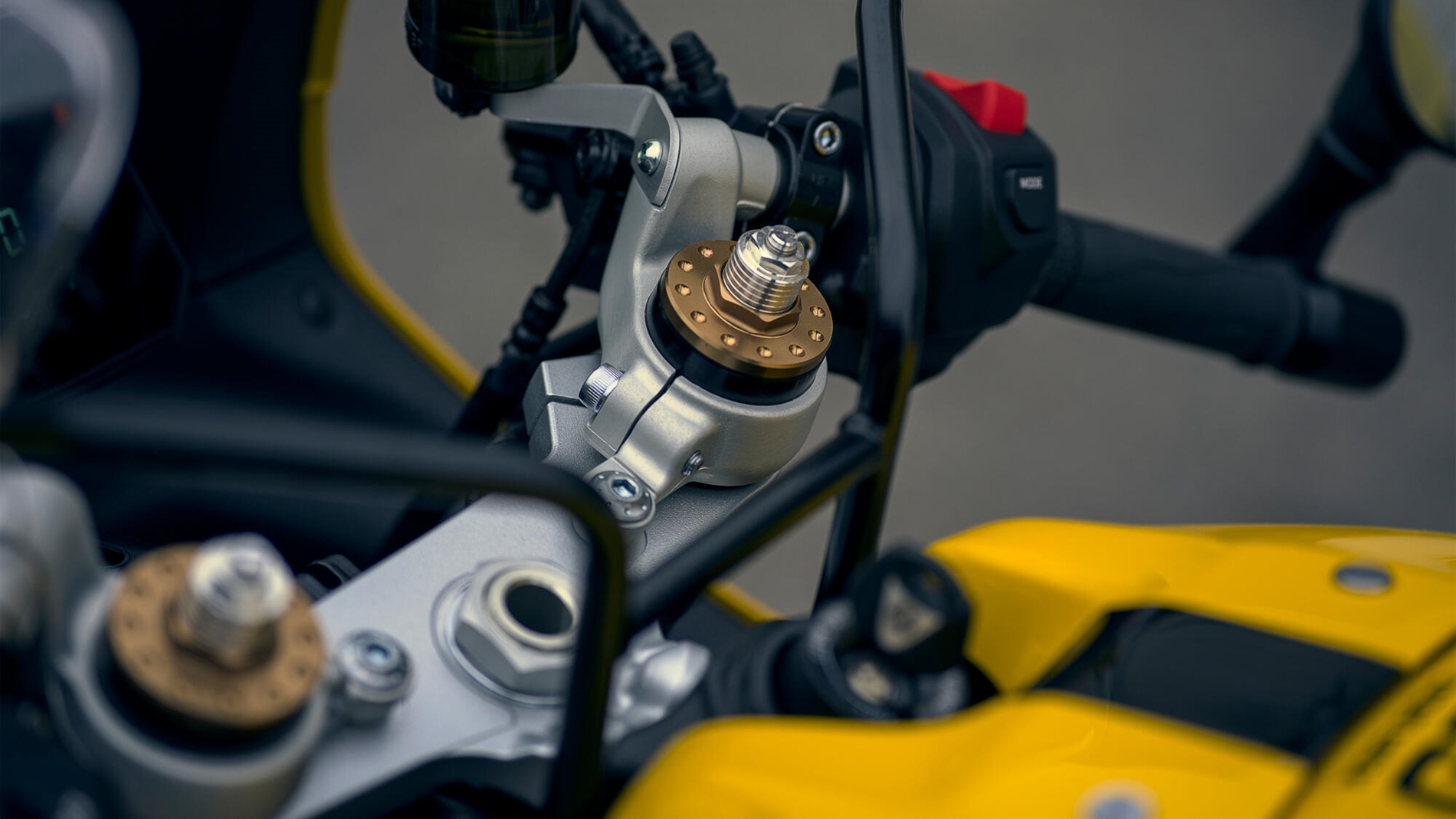 2026-Yamaha-XS850GP-EU-NA-Detail-004-03