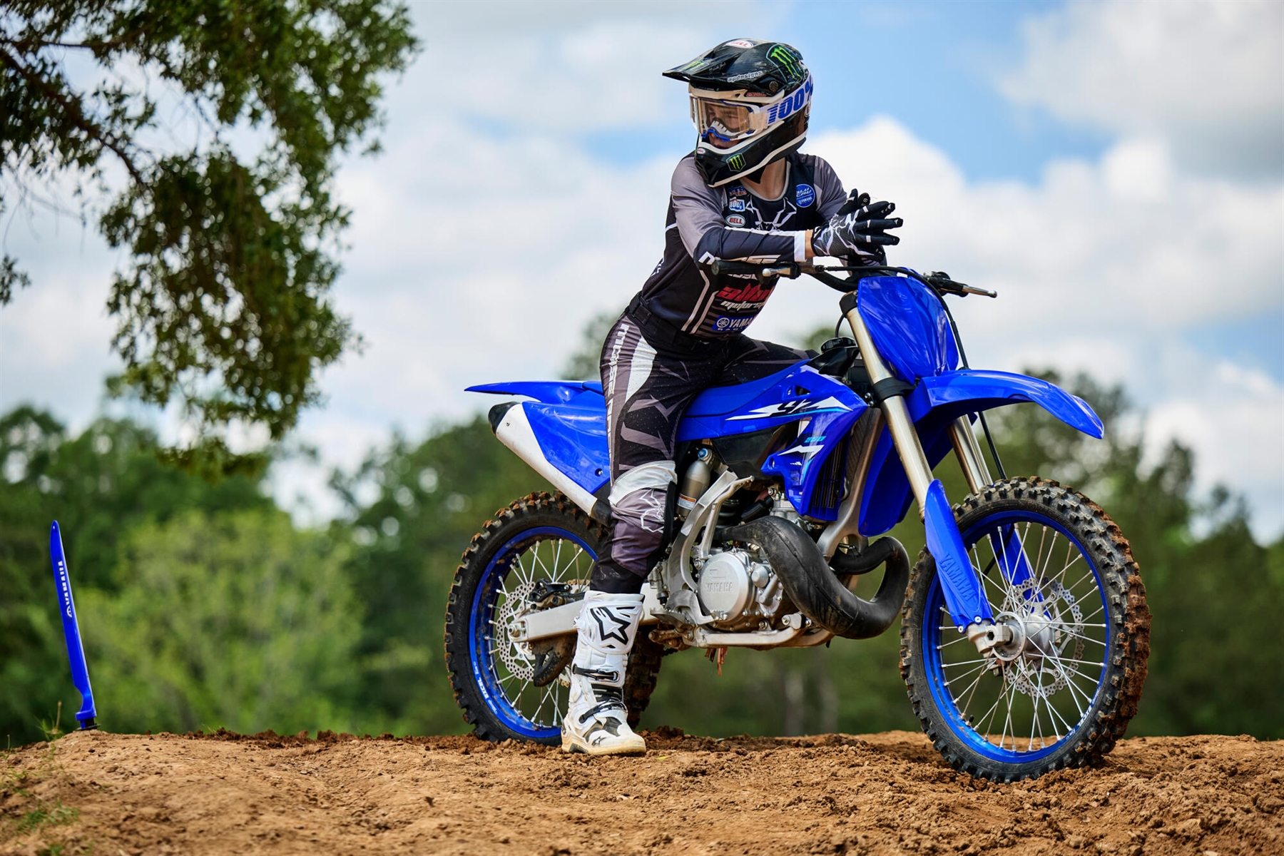 2026-Yamaha-YZ250LC-EU-NA-Detail-006-03