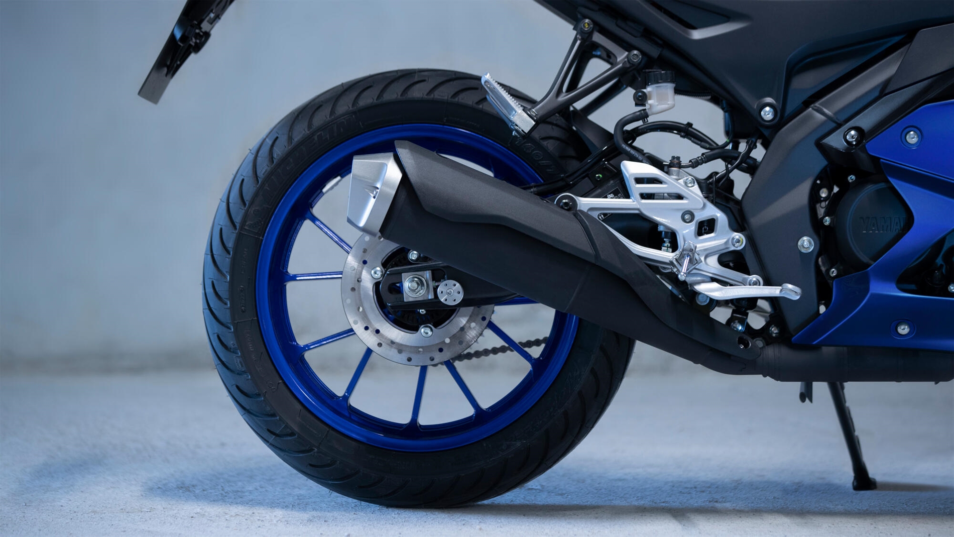 2026-Yamaha-YZF-R125A-EU-NA-Detail-006-03