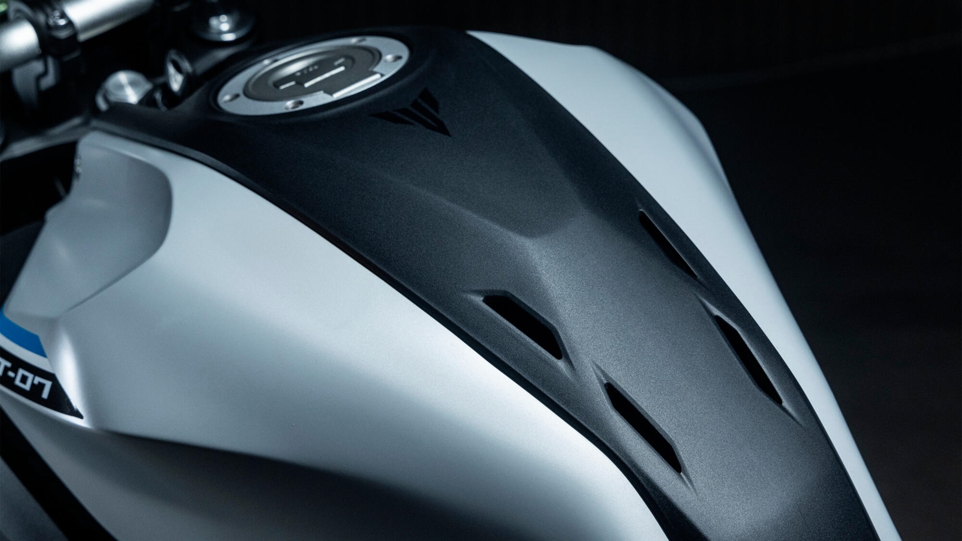 2025-Yamaha-MT07A-EU-Detail-004-03