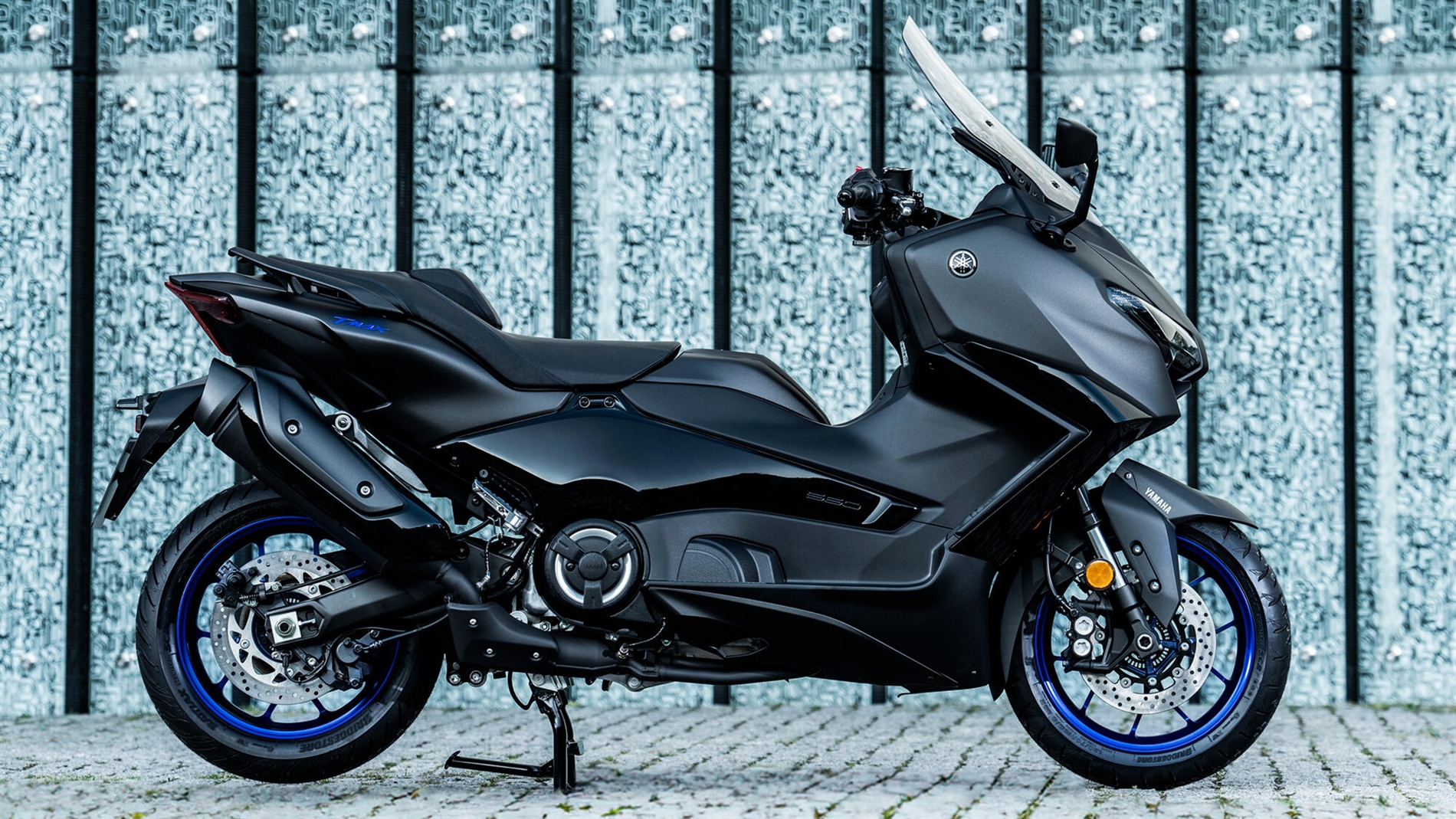 2025-Yamaha-XP500A-EU-Detail-008-03