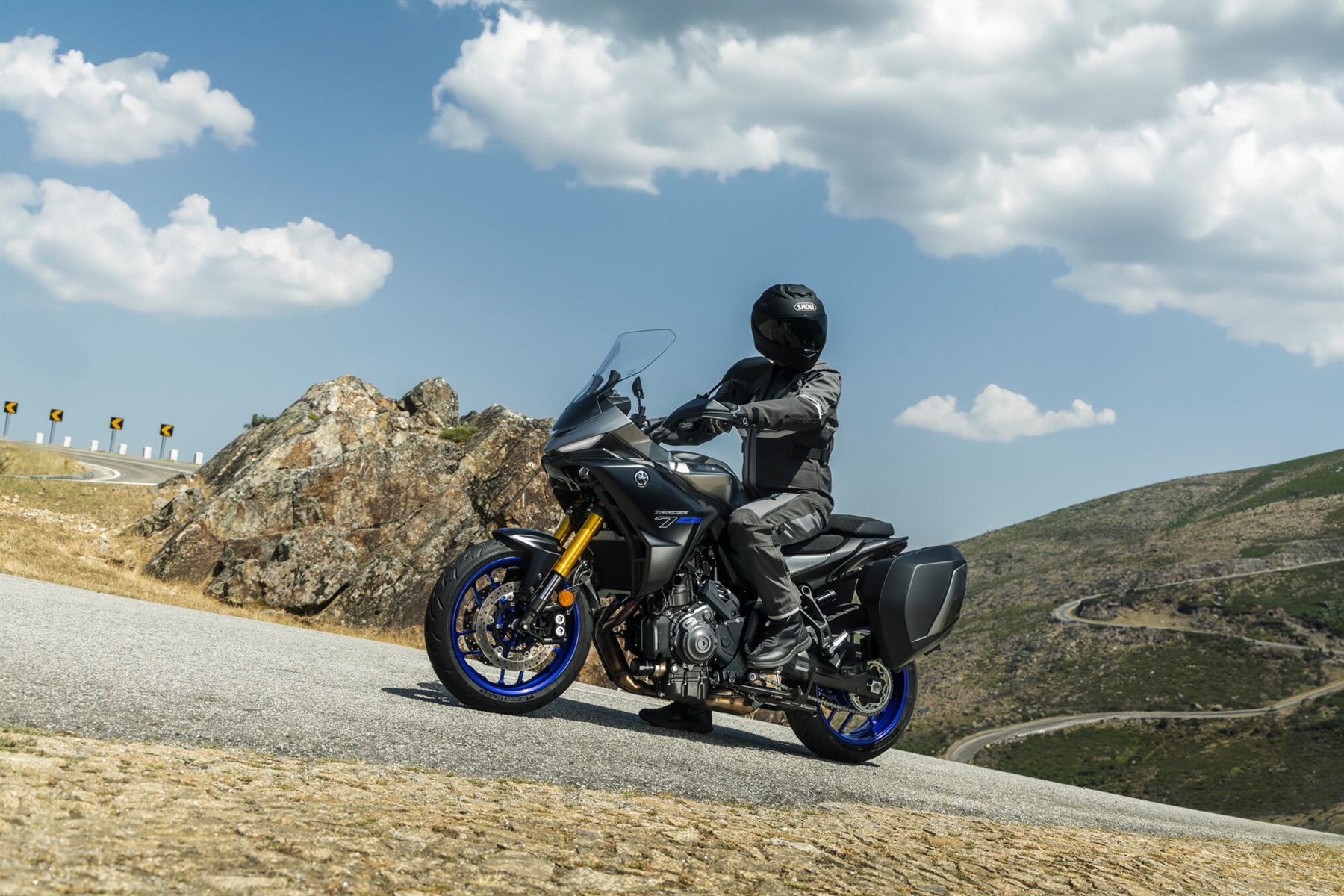 2026-Yamaha-MT07TRGTS-35-EU-Icon_Performance-Static-001-03