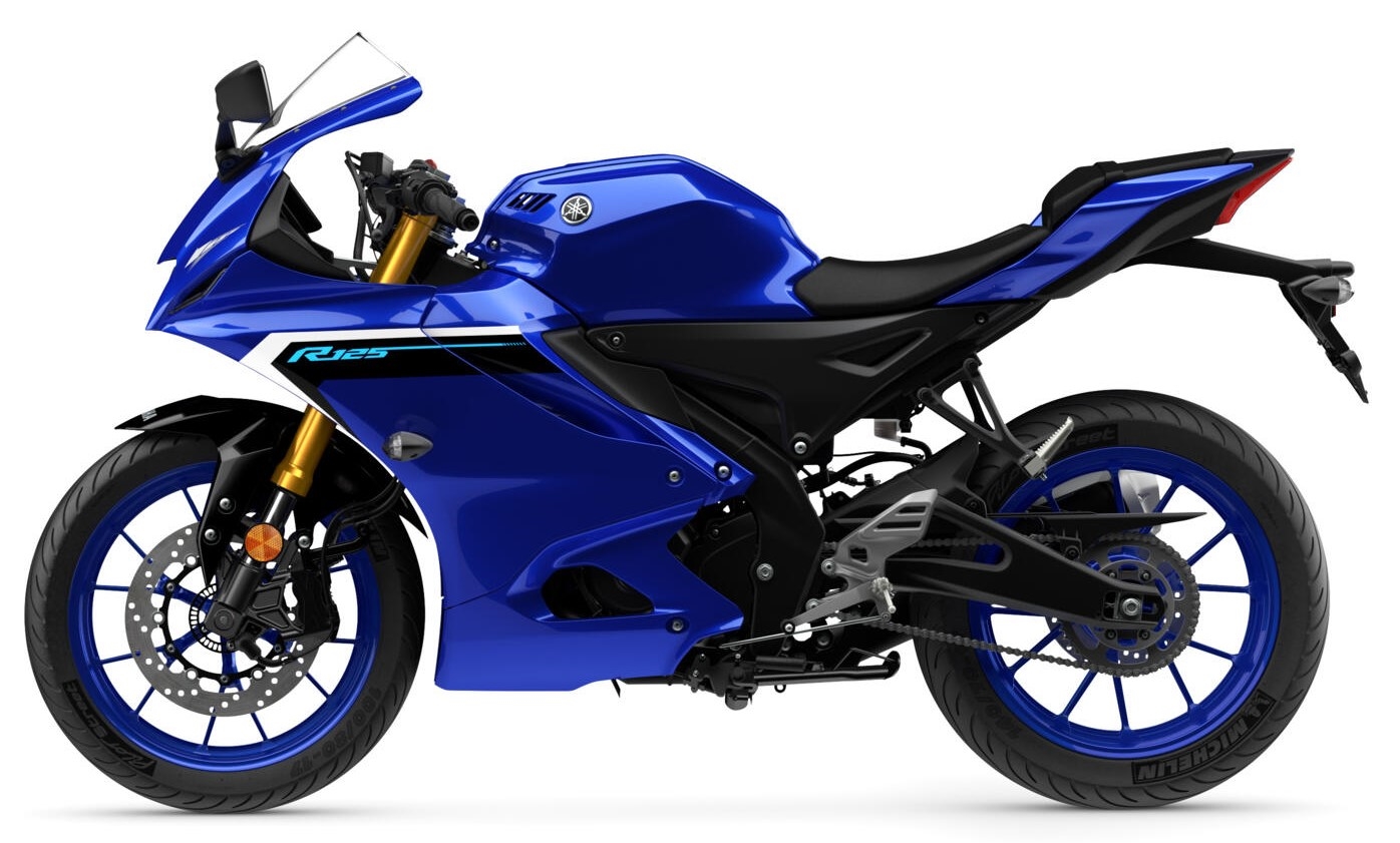 2025-Yamaha-YZF-R125-EU-Icon_Blue-Studio-006-03
