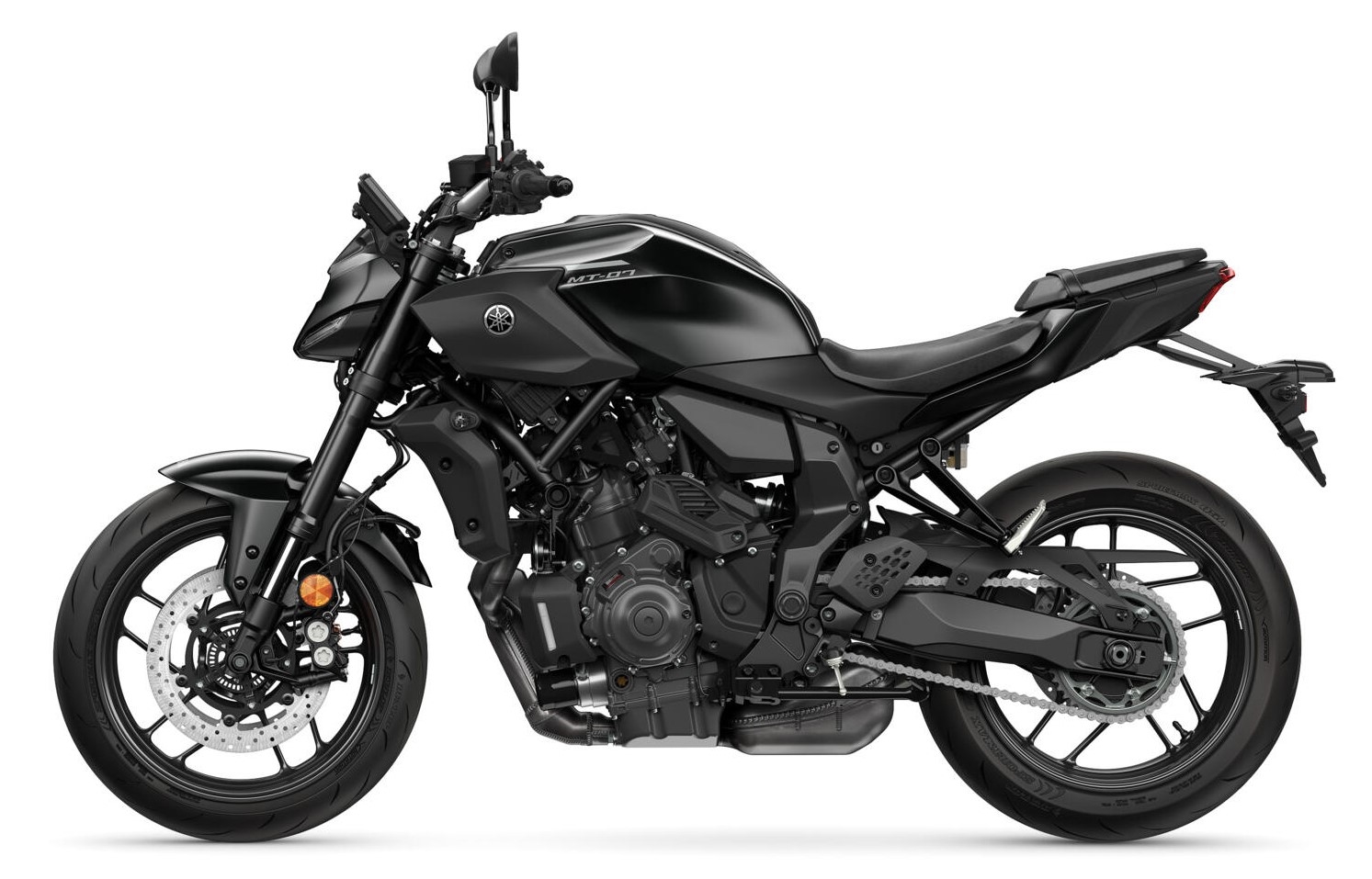 2025-Yamaha-MT07AS-EU-Tech_Black-Studio-006-03