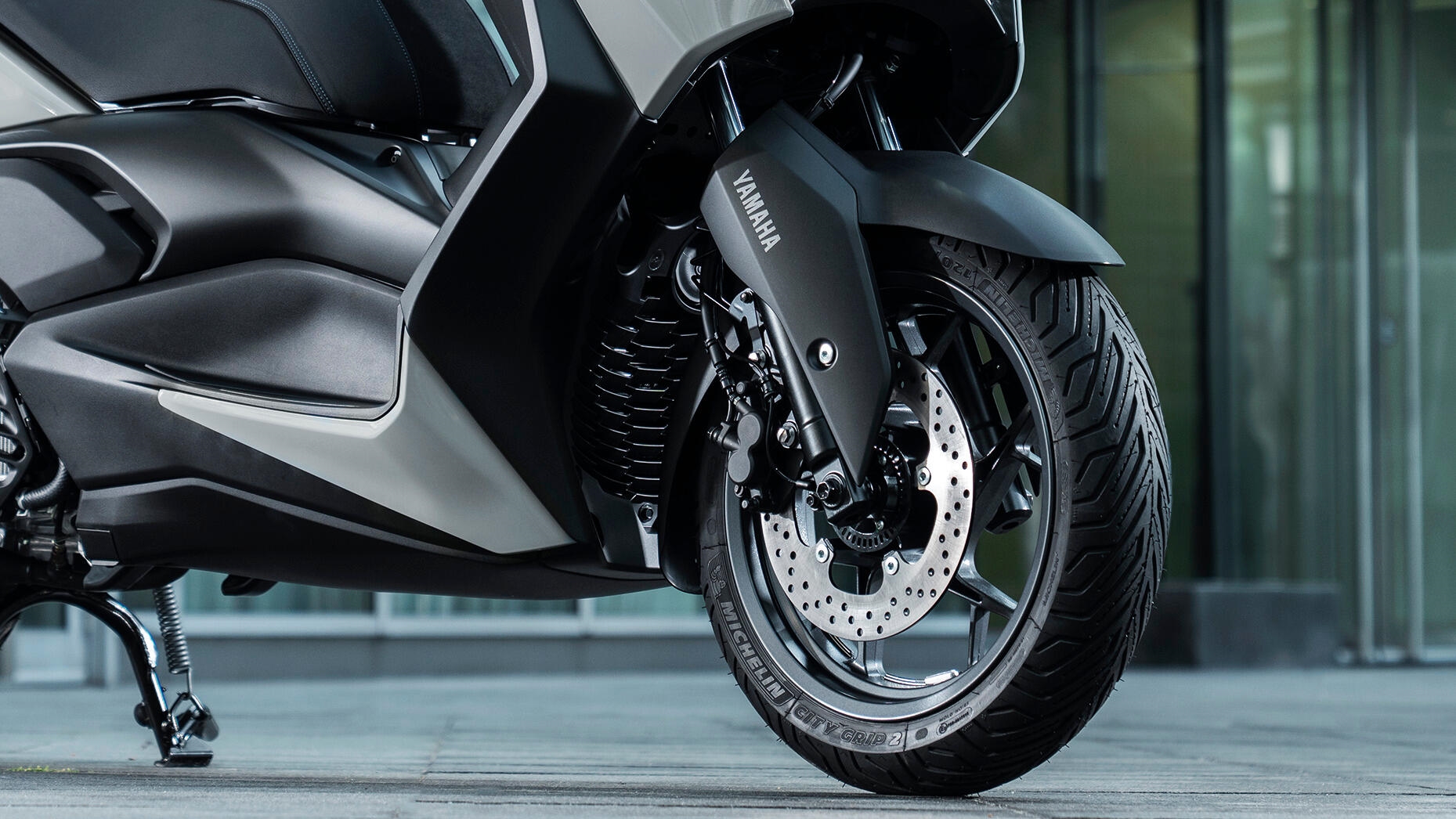 2025-Yamaha-XMAX125ASP-EU-Detail-014-03