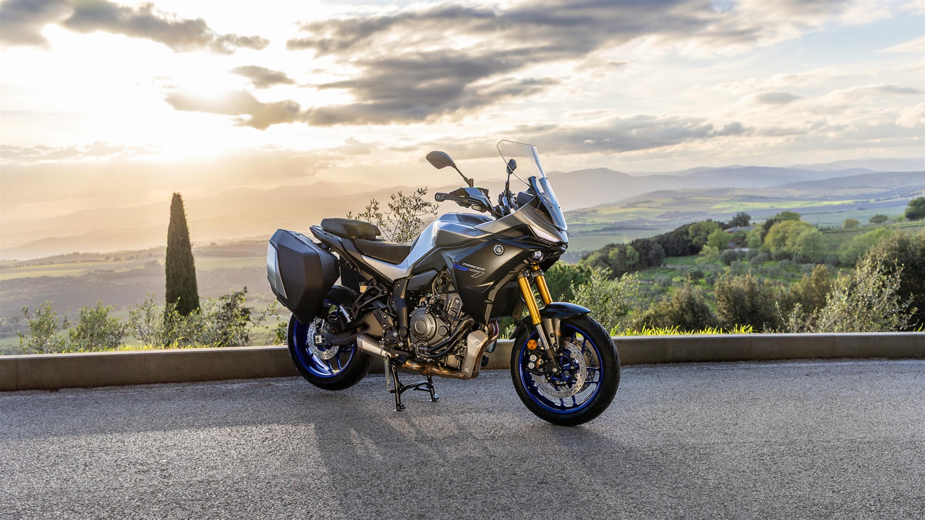 2025-Yamaha-MT07TRGT-EU-Icon_Performance-Static-001-03