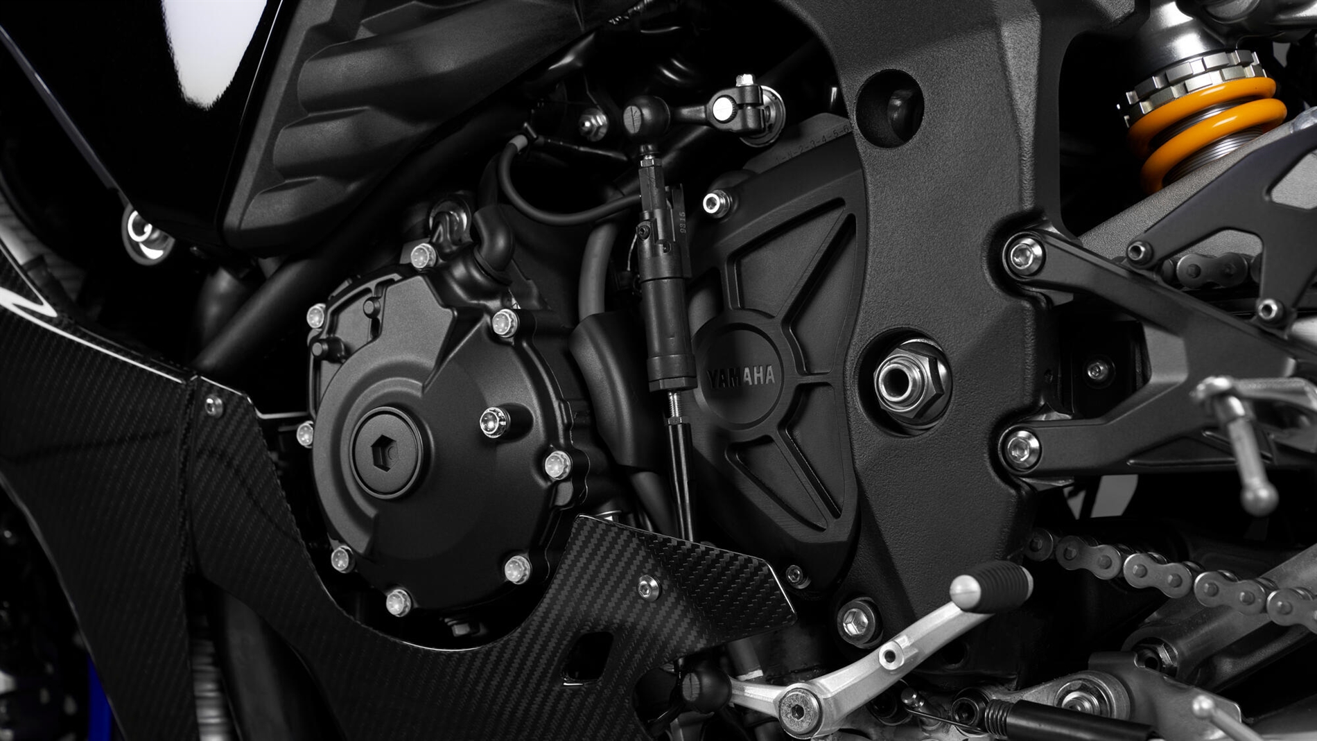 2024-Yamaha-YZF1000R1SPL-EU-Detail-009-03
