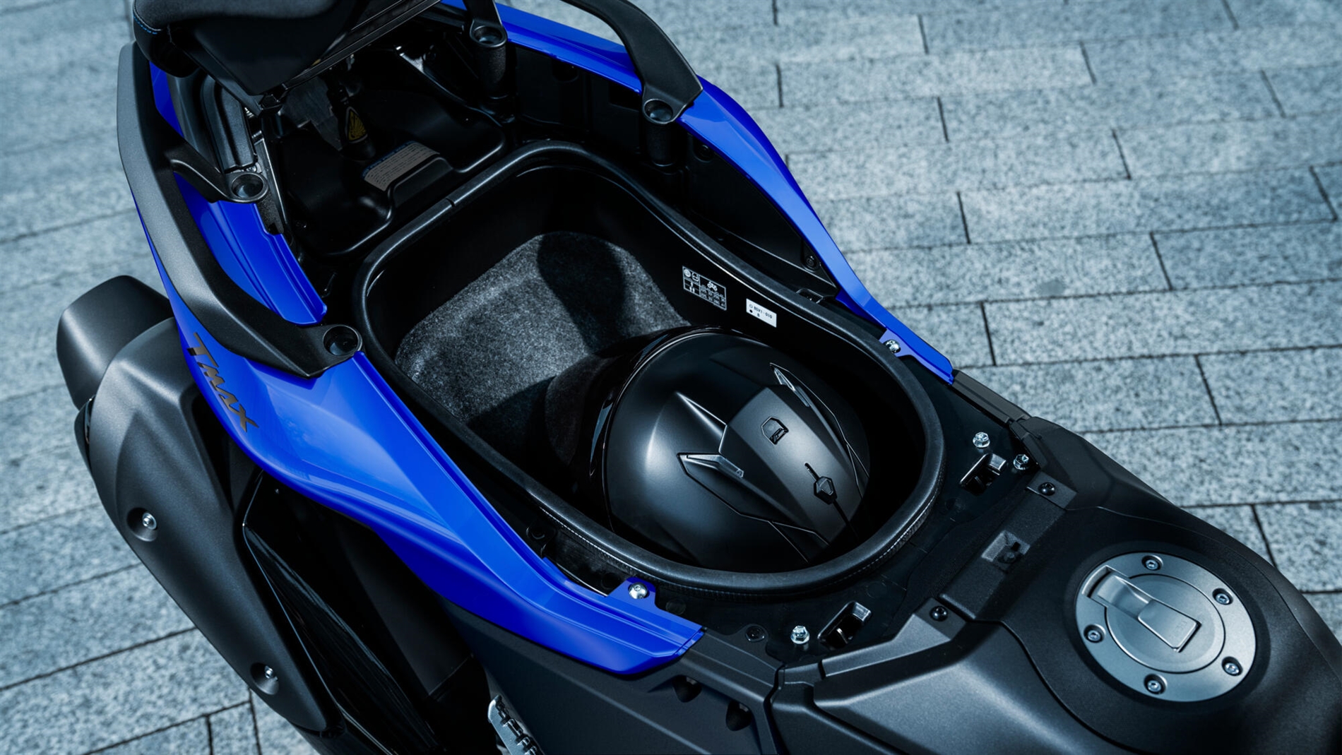 2026-Yamaha-XP500A-EU-NA-Detail-010-03