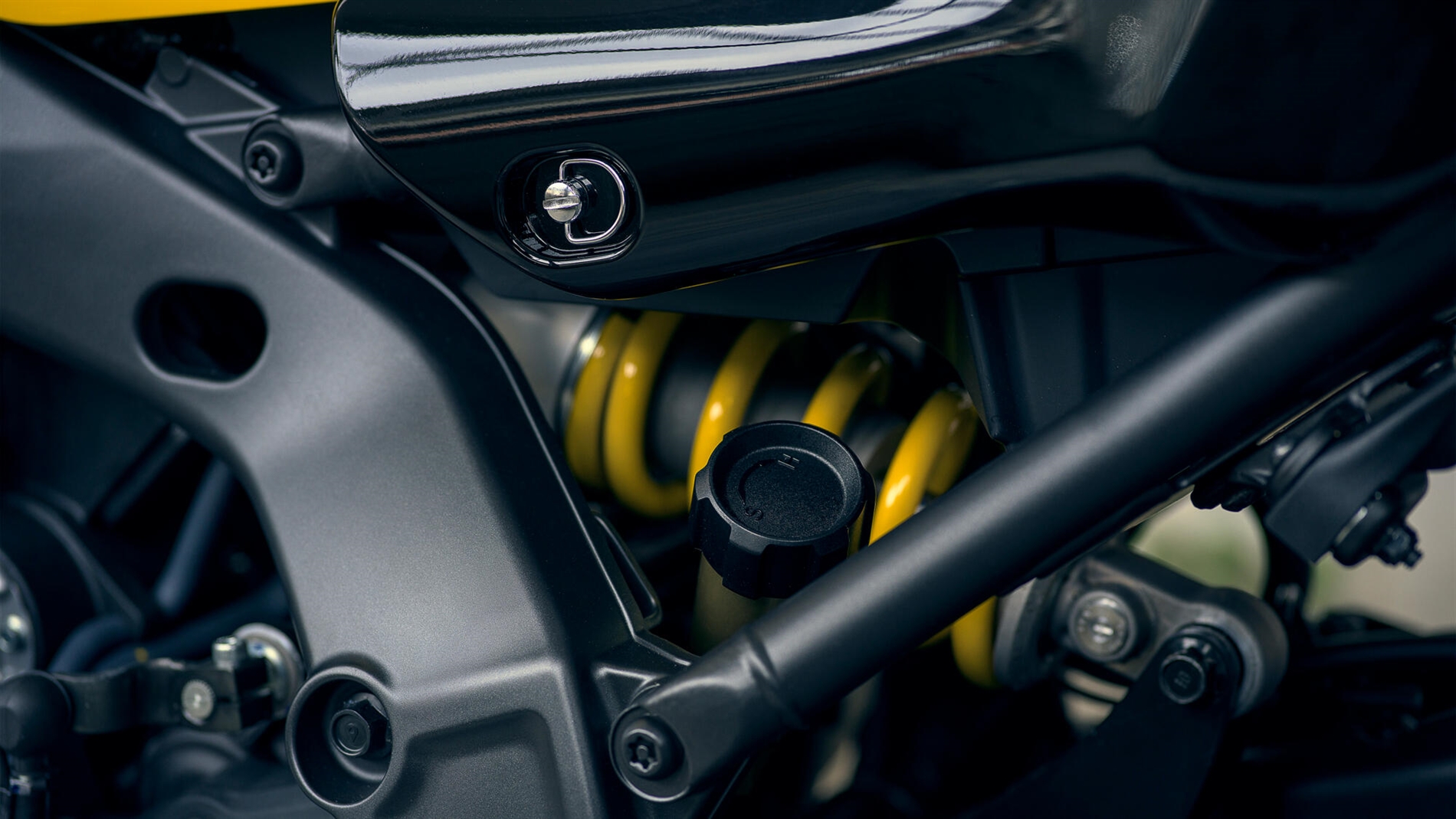 2026-Yamaha-XS850GP-EU-NA-Detail-003-03