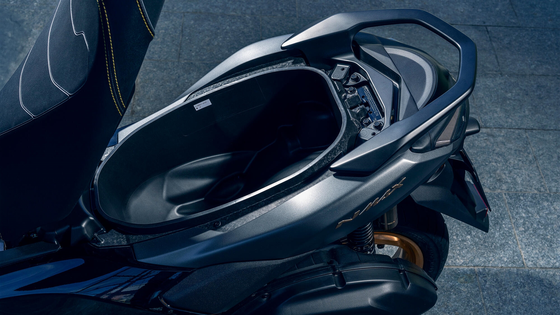 2026-Yamaha-G150SV-EU-NA-Detail-010-03