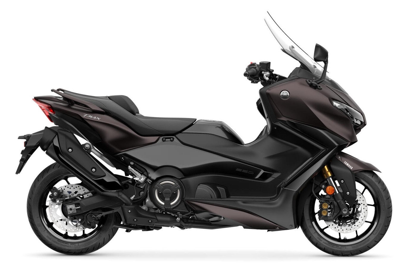 2025-Yamaha-XP500ADX-EU-Dark_Magma-Studio-002-03