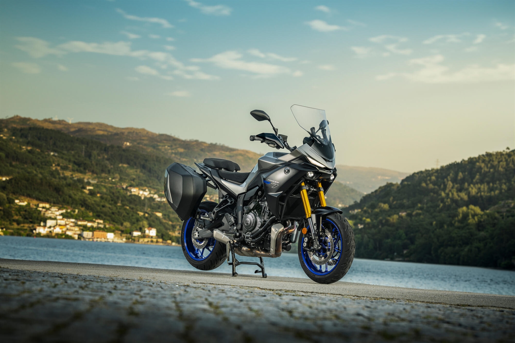 2026-Yamaha-MT07TRGTS-35-EU-Icon_Performance-Static-002-03