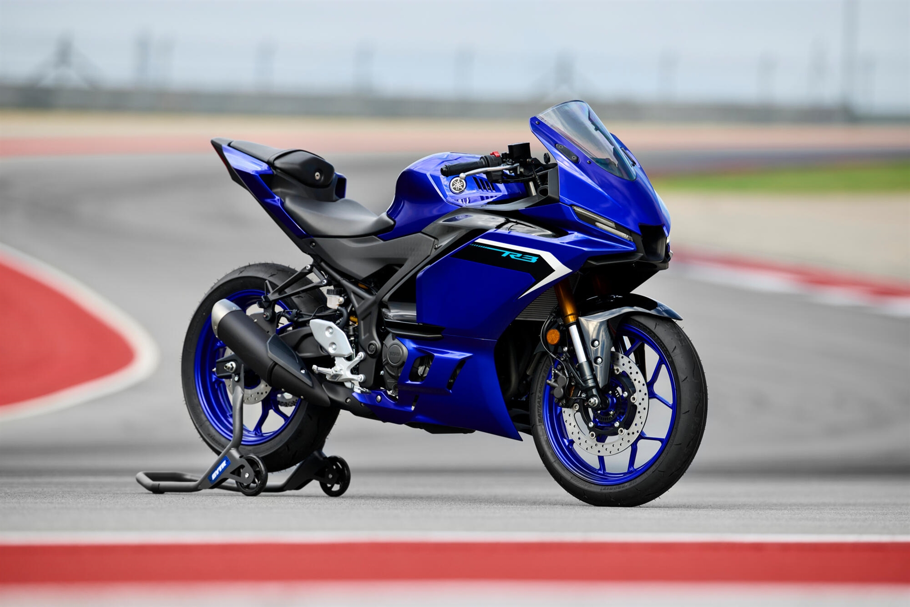 2025-Yamaha-YZF-R320-EU-Detail-004-03