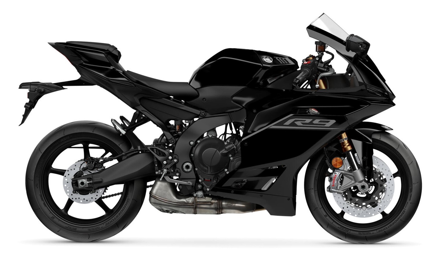 2026-Yamaha-YZF900R9-35-EU-Midnight_Black-Studio-002-03