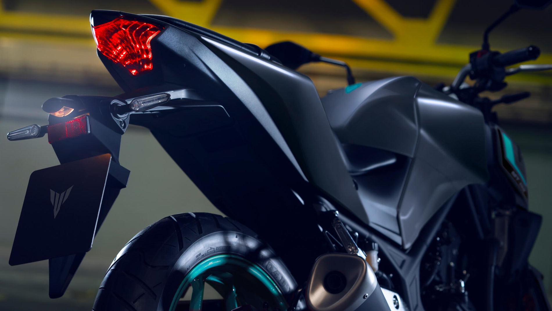 2024-Yamaha-MT320-EU-Detail-009-03
