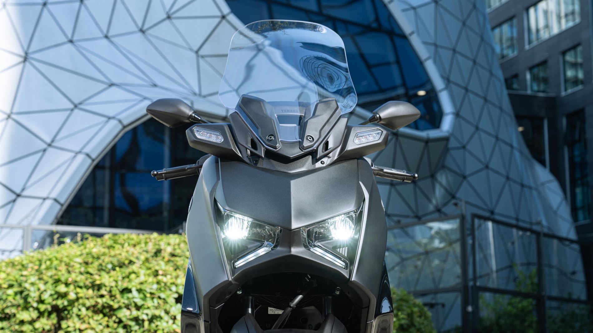 2025-Yamaha-XMAX125A-EU-Detail-004-03