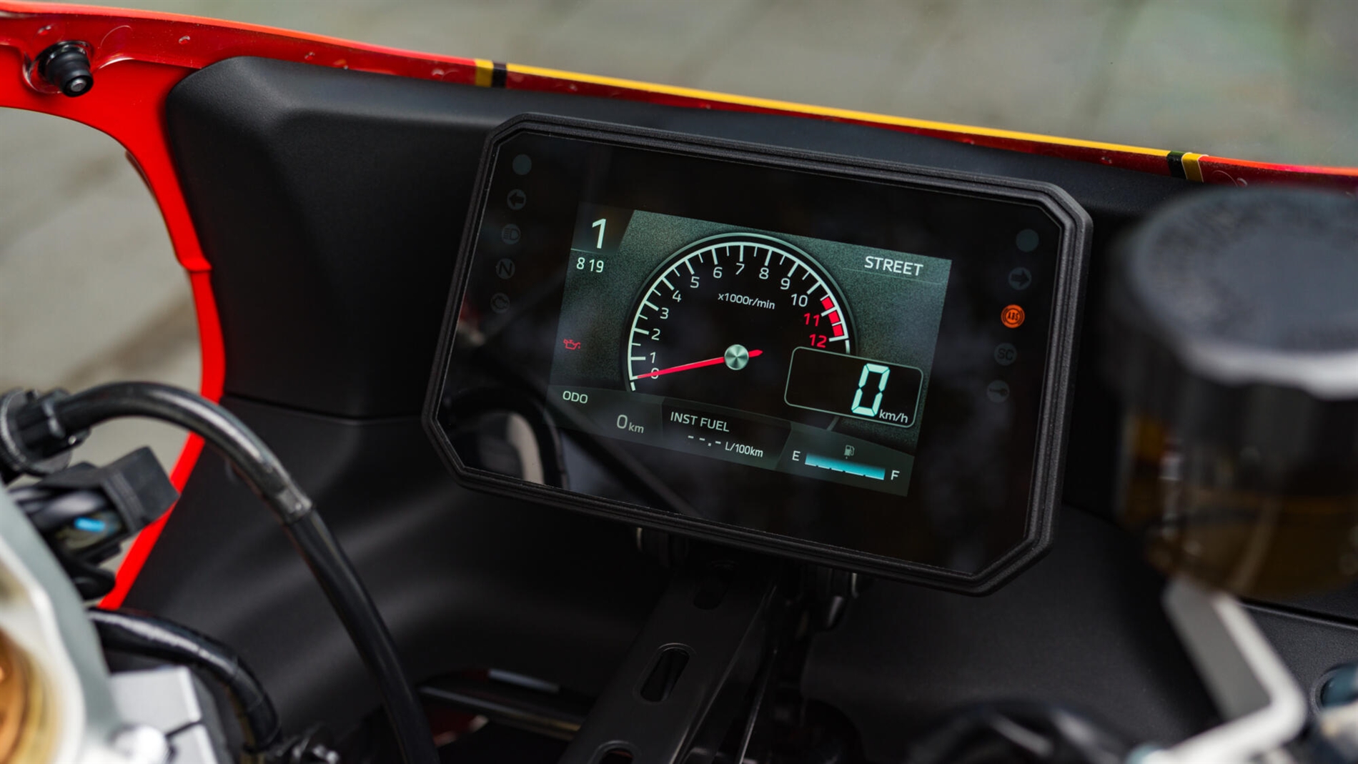 2024-Yamaha-XS850GP-EU-Detail-002-03
