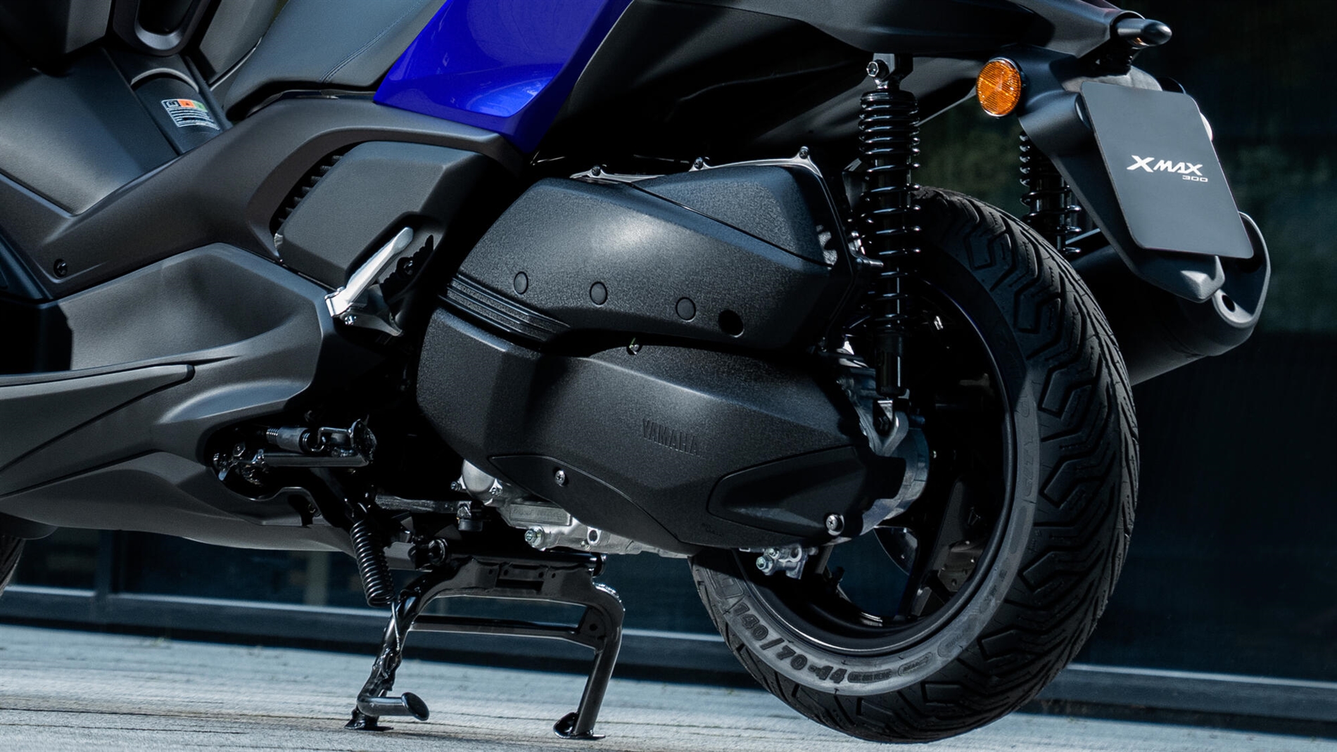 2026-Yamaha-XMAX300A-EU-NA-Detail-008-03