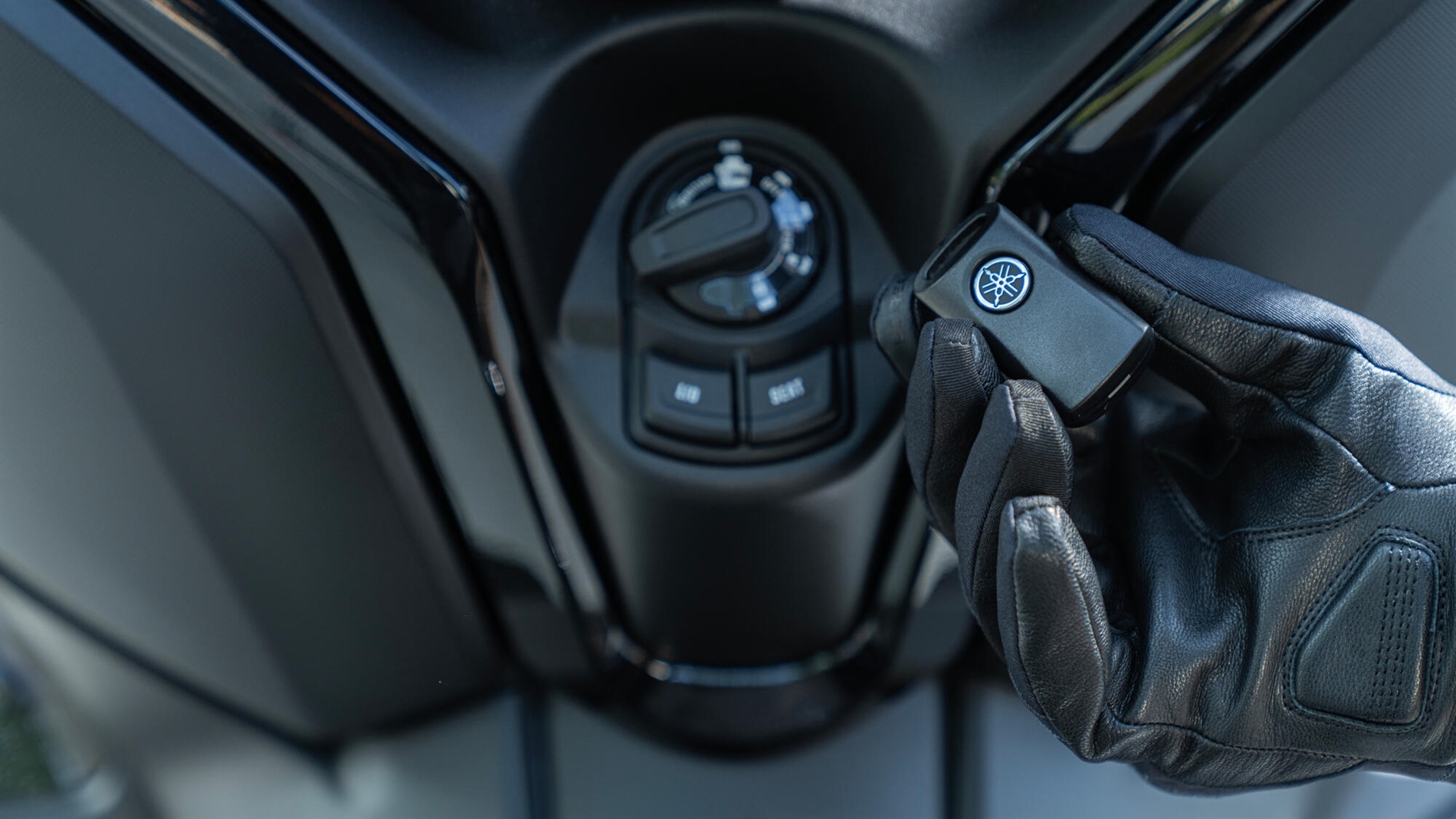 2025-Yamaha-XMAX125A-EU-Detail-011-03