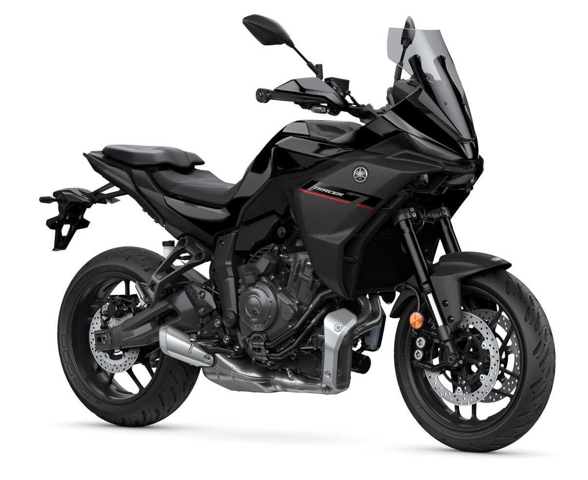2026-Yamaha-MT07TRS-EU-Midnight_Black-360-Degrees-001-03