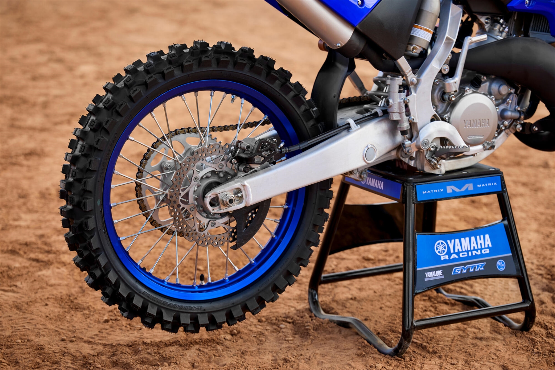 2026-Yamaha-YZ125LCSV-EU-NA-Detail-009-03