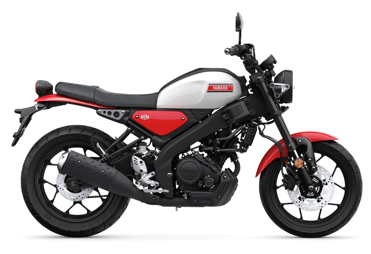 2025-Yamaha-XS125-EU-Legend_White-Studio-002-03