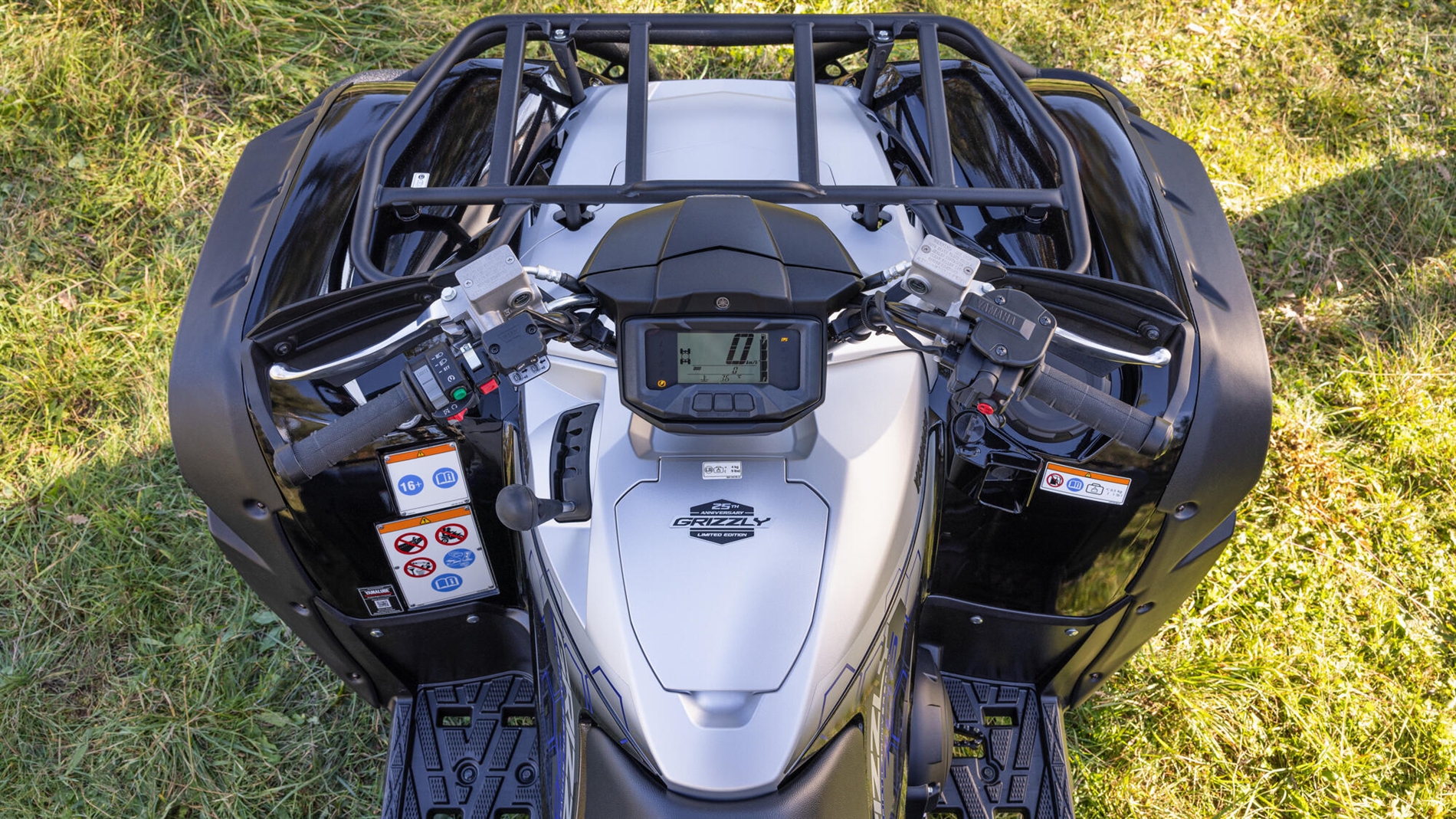 2023-Yamaha-YFM70FWAD-23L-EU-Detail-009-03