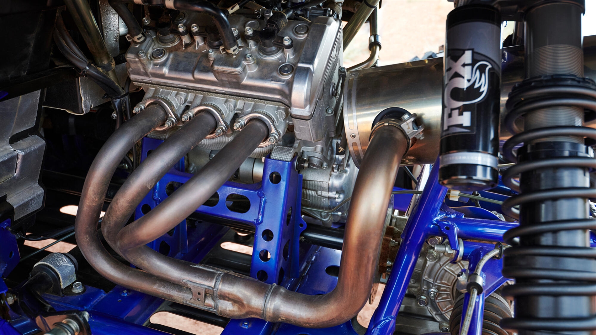 2024-Yamaha-YXZ1000E-24E-EU-Detail-001-03