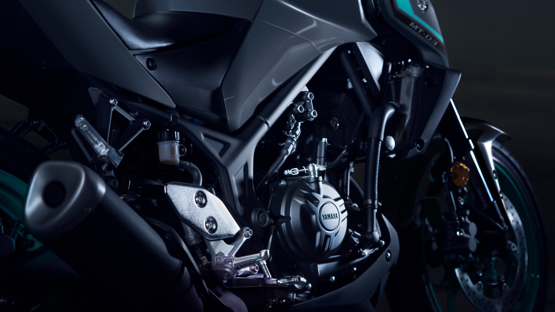 2024-Yamaha-MT320-EU-Detail-011-03